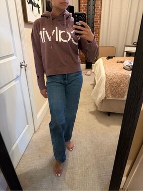 Calvin purple cropped sweatshirt